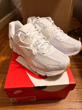 Nike White Vomero 5 Running Sneakers with Gum Toe